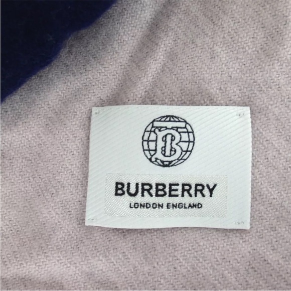 AUTH Burberry Wool Logo Scarf Navy Blue - Picture 3 of 4